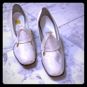 JOHANSEN Vintage White patten leather heels 8.5